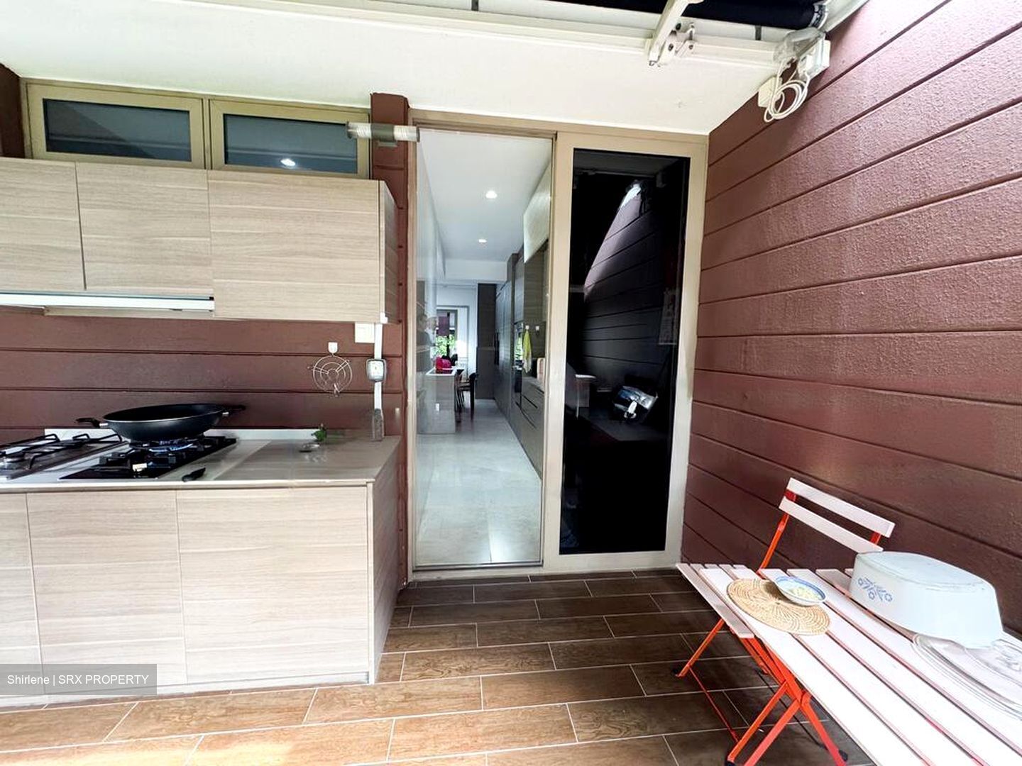 Eastrees (D15), Terrace #462666591